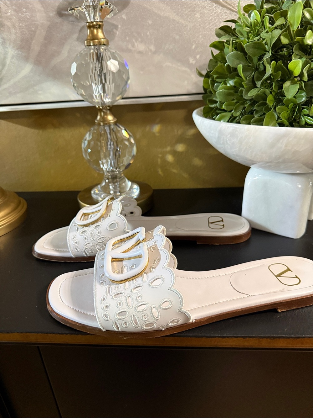 Valentino Garavani Logo Sandals - Picture 3 of 6